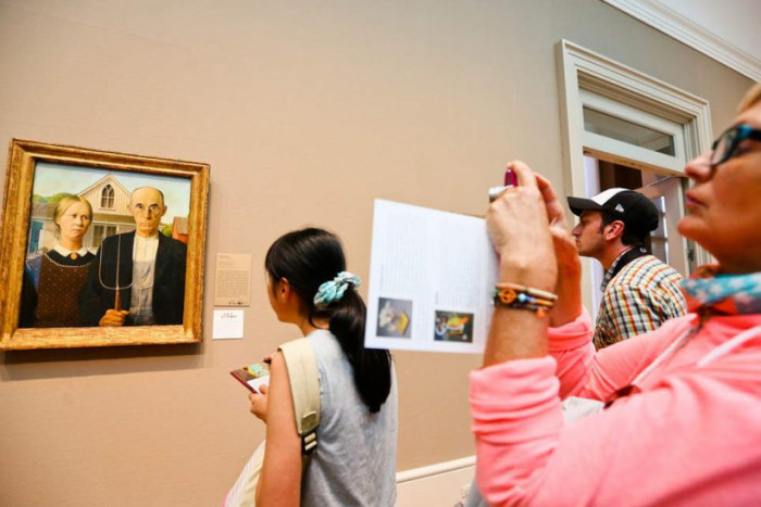 Que tal fazer aquela viagem pelo mundo e visitar as famosas obras de arte?