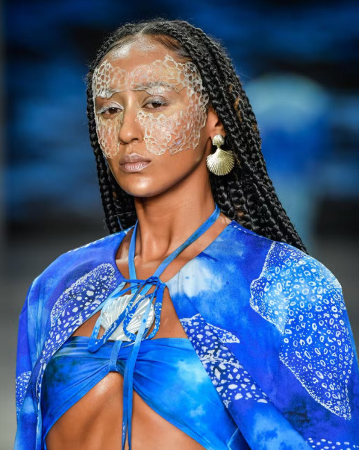 SPFW leva para a passarela estampas inspiradas nas obras de Adriana Varejão